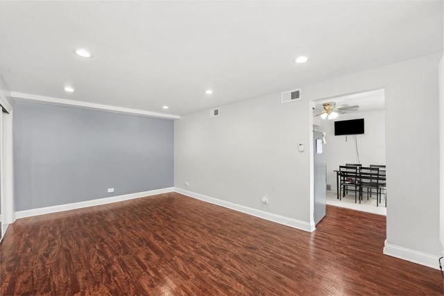 8119 S Paulina Street, Chicago, IL 60620