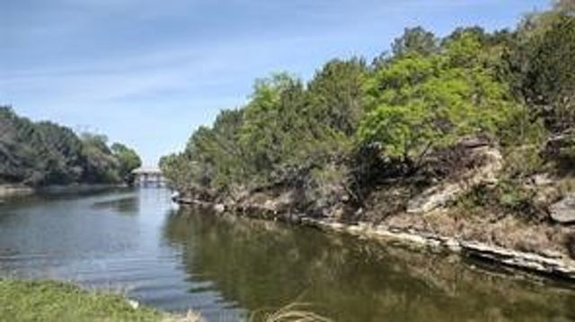 2607 Steepleridge Circle, Granbury, TX 76048