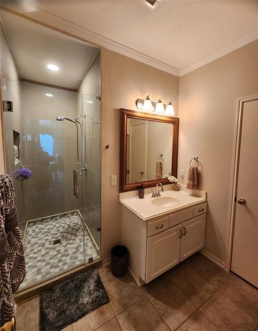 15910 Land View Drive, Houston, TX 77073