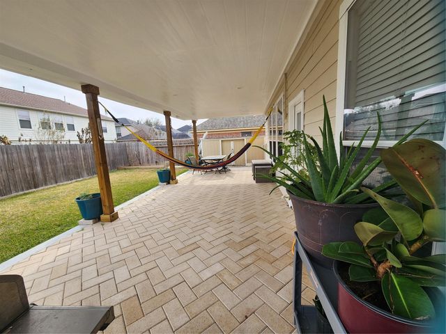 15910 Land View Drive, Houston, TX 77073