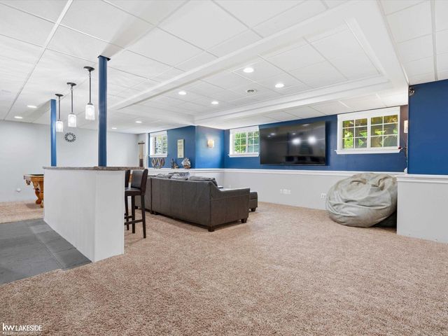 25346 Stanley Lane, South Lyon, MI 48178