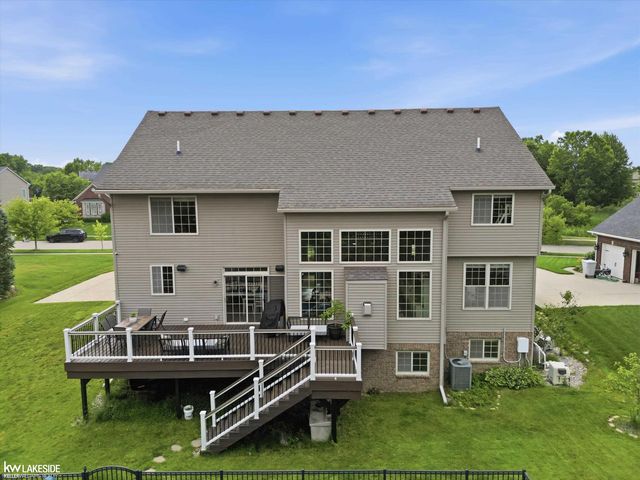 25346 Stanley Lane, South Lyon, MI 48178