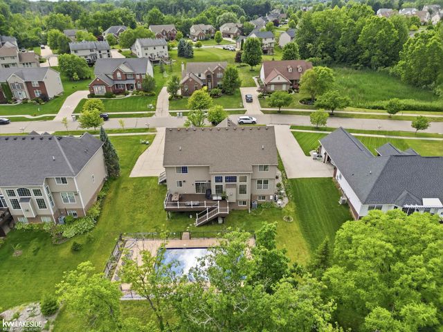 25346 Stanley Lane, South Lyon, MI 48178