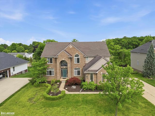25346 Stanley Lane, South Lyon, MI 48178