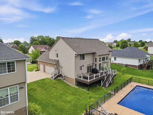 25346 Stanley Lane, South Lyon, MI 48178