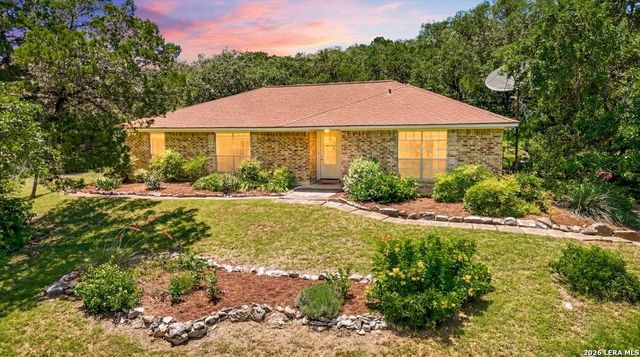 19435 Nottingham, Helotes, TX 78023