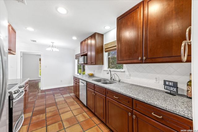 19435 Nottingham, Helotes, TX 78023