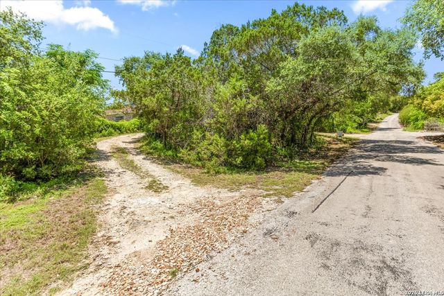 19435 Nottingham, Helotes, TX 78023