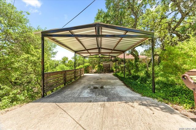 19435 Nottingham, Helotes, TX 78023