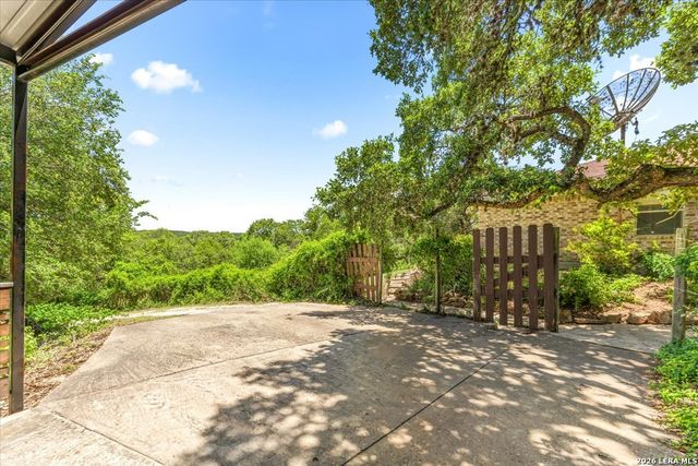 19435 Nottingham, Helotes, TX 78023