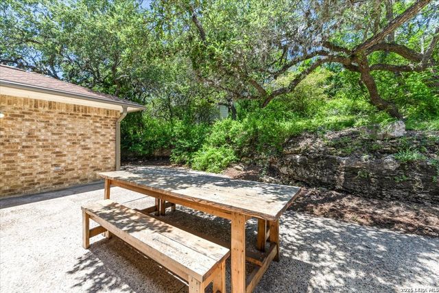 19435 Nottingham, Helotes, TX 78023