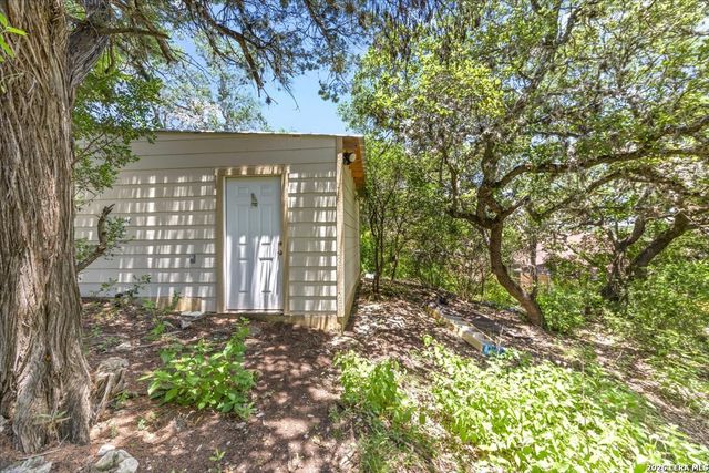 19435 Nottingham, Helotes, TX 78023