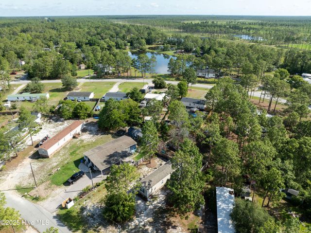 1203 Woodcrest Road, Southport, NC 28461