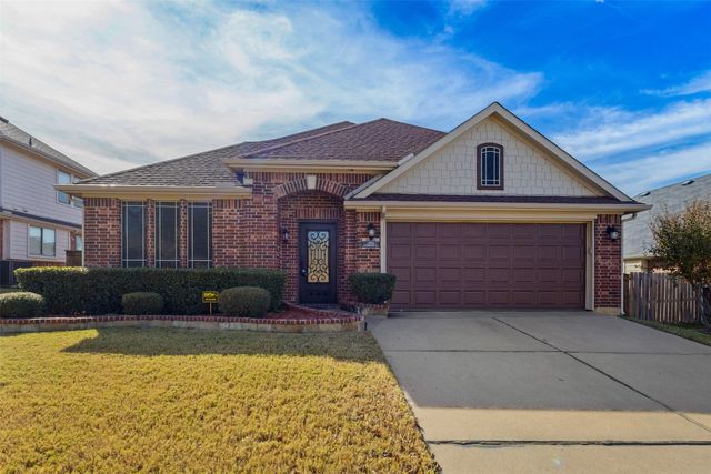 1214 Inglewood Drive, Mansfield, TX 76063