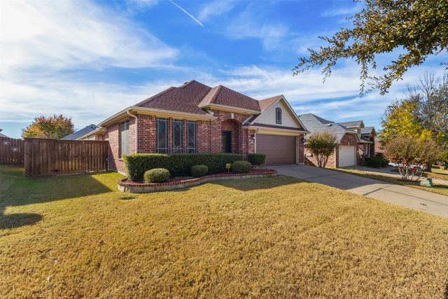 1214 Inglewood Drive, Mansfield, TX 76063