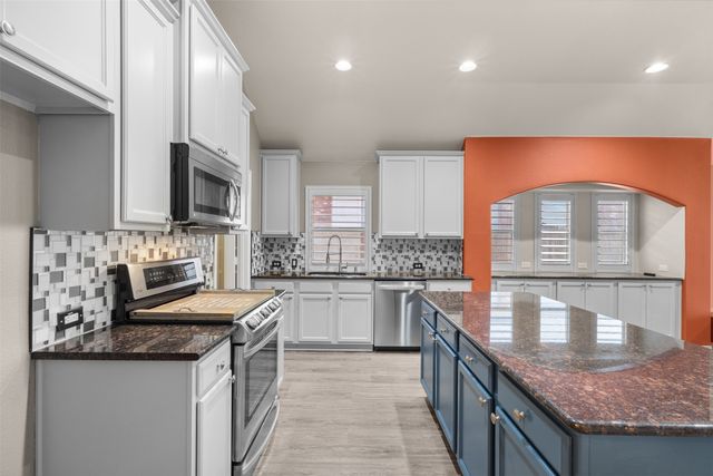 1214 Inglewood Drive, Mansfield, TX 76063