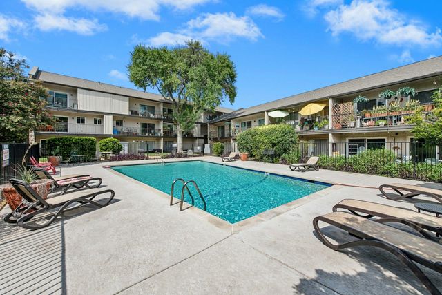500 E Riverside DR 114, Austin, TX 78704