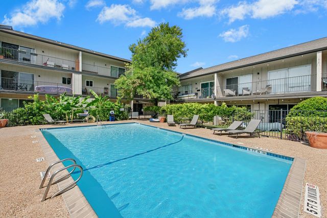 500 E Riverside DR 114, Austin, TX 78704