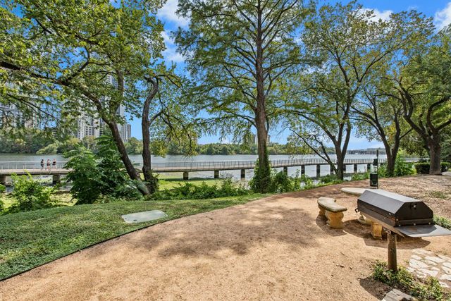 500 E Riverside DR 114, Austin, TX 78704