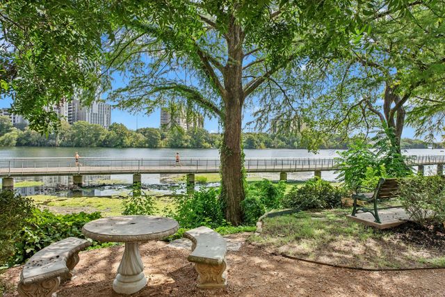 500 E Riverside DR 114, Austin, TX 78704