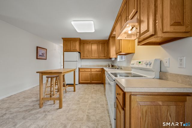 92 Furnace Avenue 84, Stafford, CT 06076