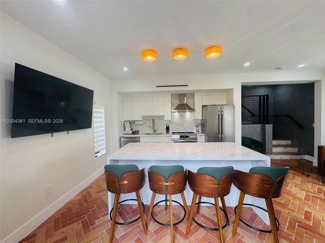 905 SW 13th Court 905, Miami, FL 33135