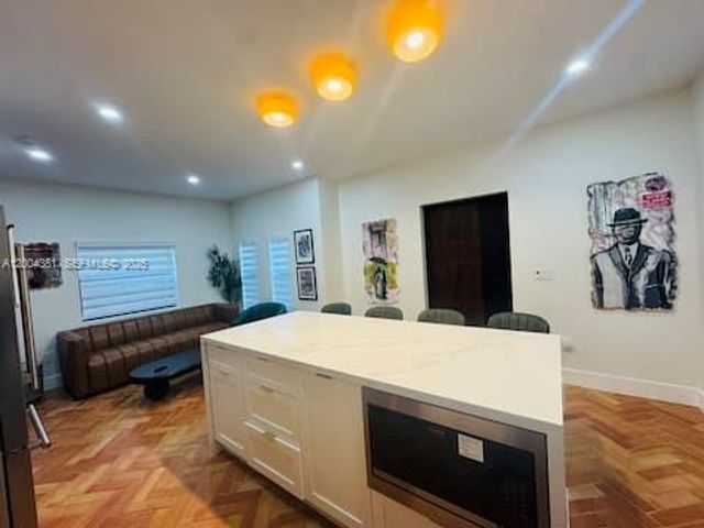 905 SW 13th Court 905, Miami, FL 33135