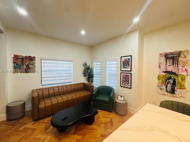 905 SW 13th Court 905, Miami, FL 33135
