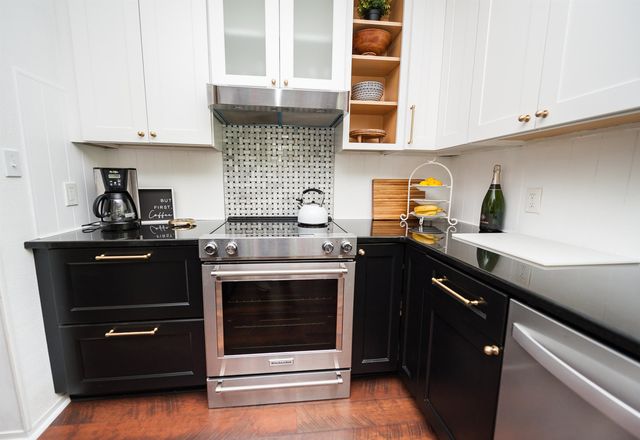221 Saratoga Drive, Greer, SC 29650