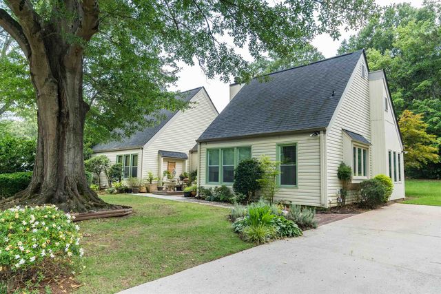 221 Saratoga Drive, Greer, SC 29650