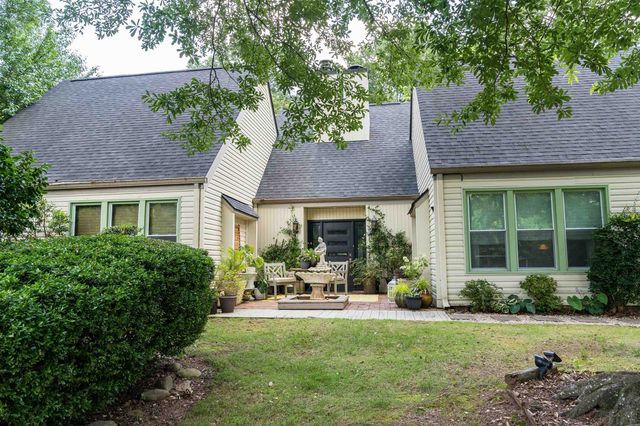 221 Saratoga Drive, Greer, SC 29650