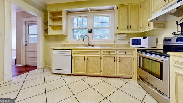 502 Dewey Street, Waycross, GA 31501