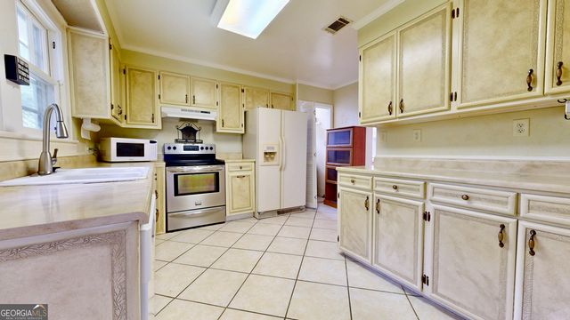 502 Dewey Street, Waycross, GA 31501