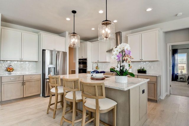 W256N6649 Beaver Creek LANE, Sussex, WI 53089