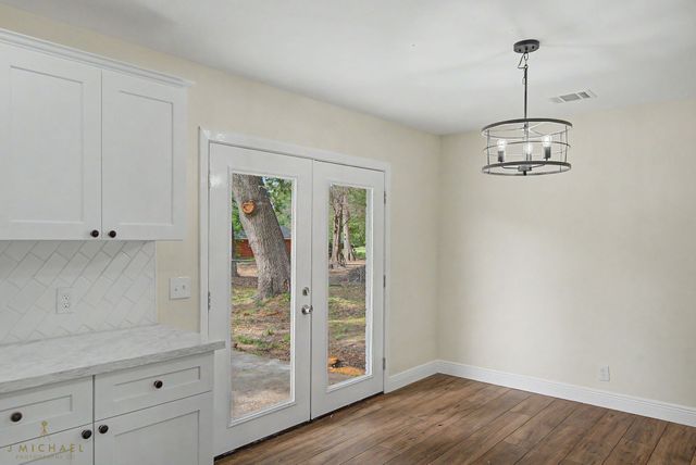908 Deer Park Road, Shreveport, LA 71107