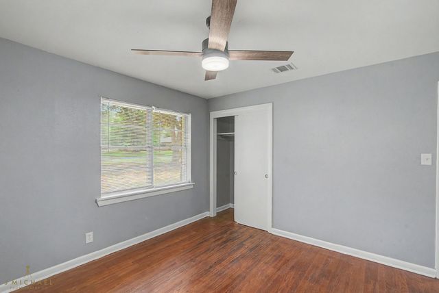 908 Deer Park Road, Shreveport, LA 71107