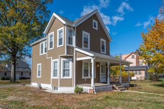 238 Van Ave, Pompton Lakes Boro, NJ 07442