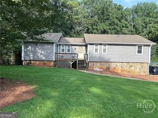 127 Meadow Ridge Drive, Stockbridge, GA 30281