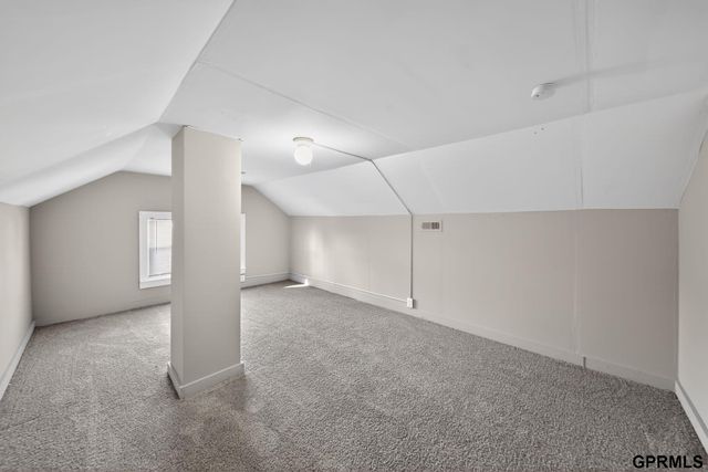 4168 Wakeley Street, Omaha, NE 68131