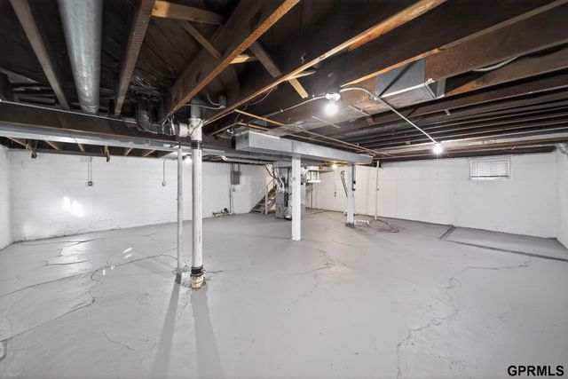 4168 Wakeley Street, Omaha, NE 68131