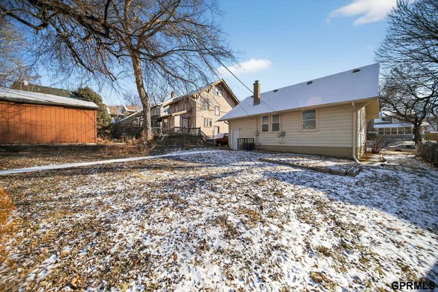 4168 Wakeley Street, Omaha, NE 68131