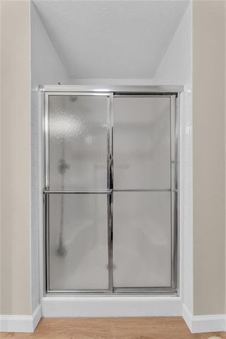 948 SW Woodbridge Court, Topeka, KS 66606