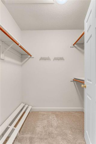 948 SW Woodbridge Court, Topeka, KS 66606