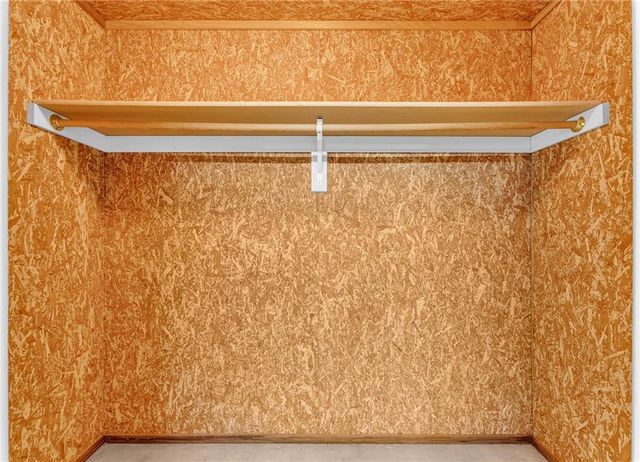 948 SW Woodbridge Court, Topeka, KS 66606