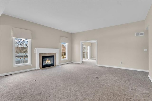 948 SW Woodbridge Court, Topeka, KS 66606