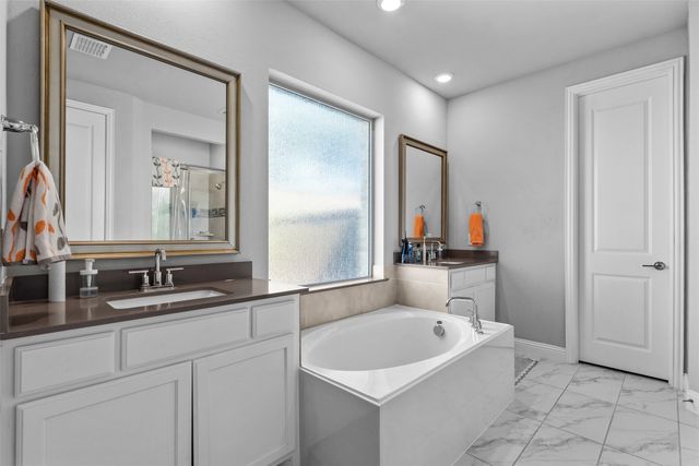 2204 Christopher Lane, Euless, TX 76040