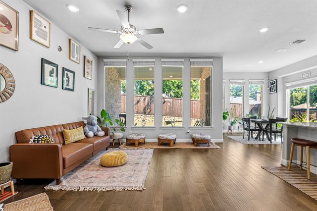 2204 Christopher Lane, Euless, TX 76040