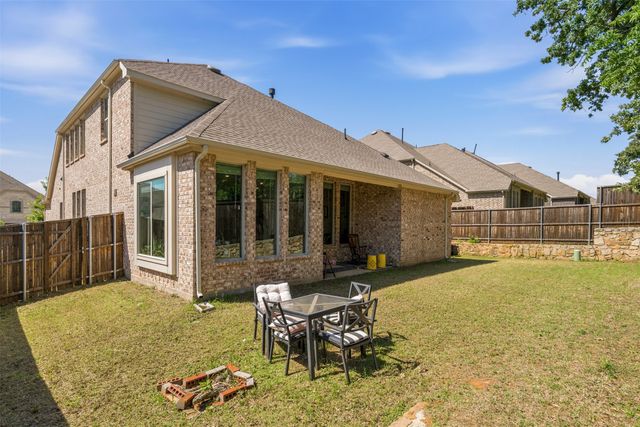 2204 Christopher Lane, Euless, TX 76040