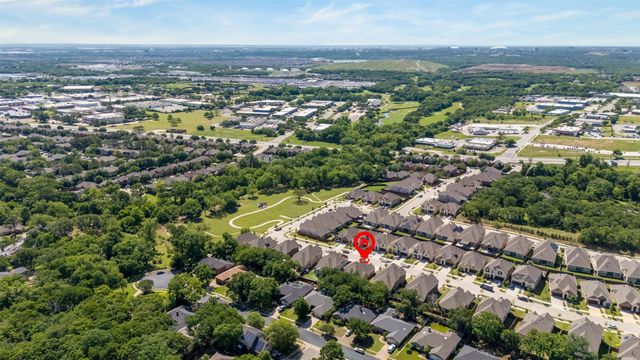 2204 Christopher Lane, Euless, TX 76040