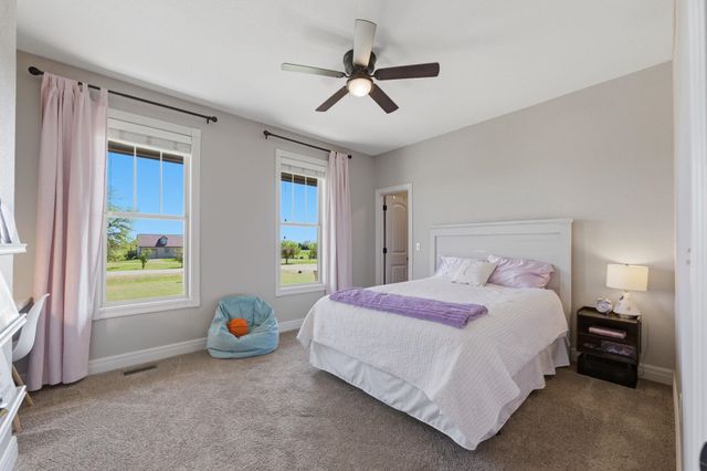 30100 W Deerwood Circle, Garden Plain, KS 67050